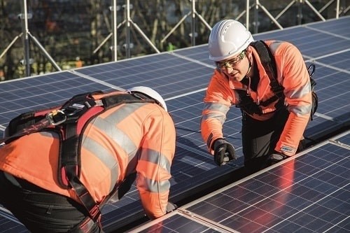 A 3-point harness is generally used for work positioning work